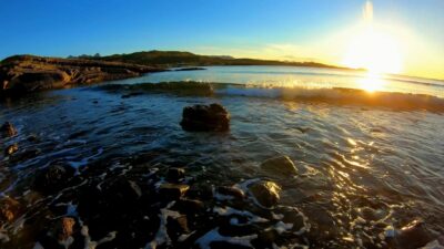 Calming sound of ocean waves