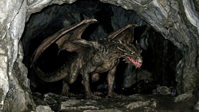 Dragons roaring and growling