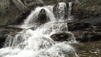 Sound of a small waterfall